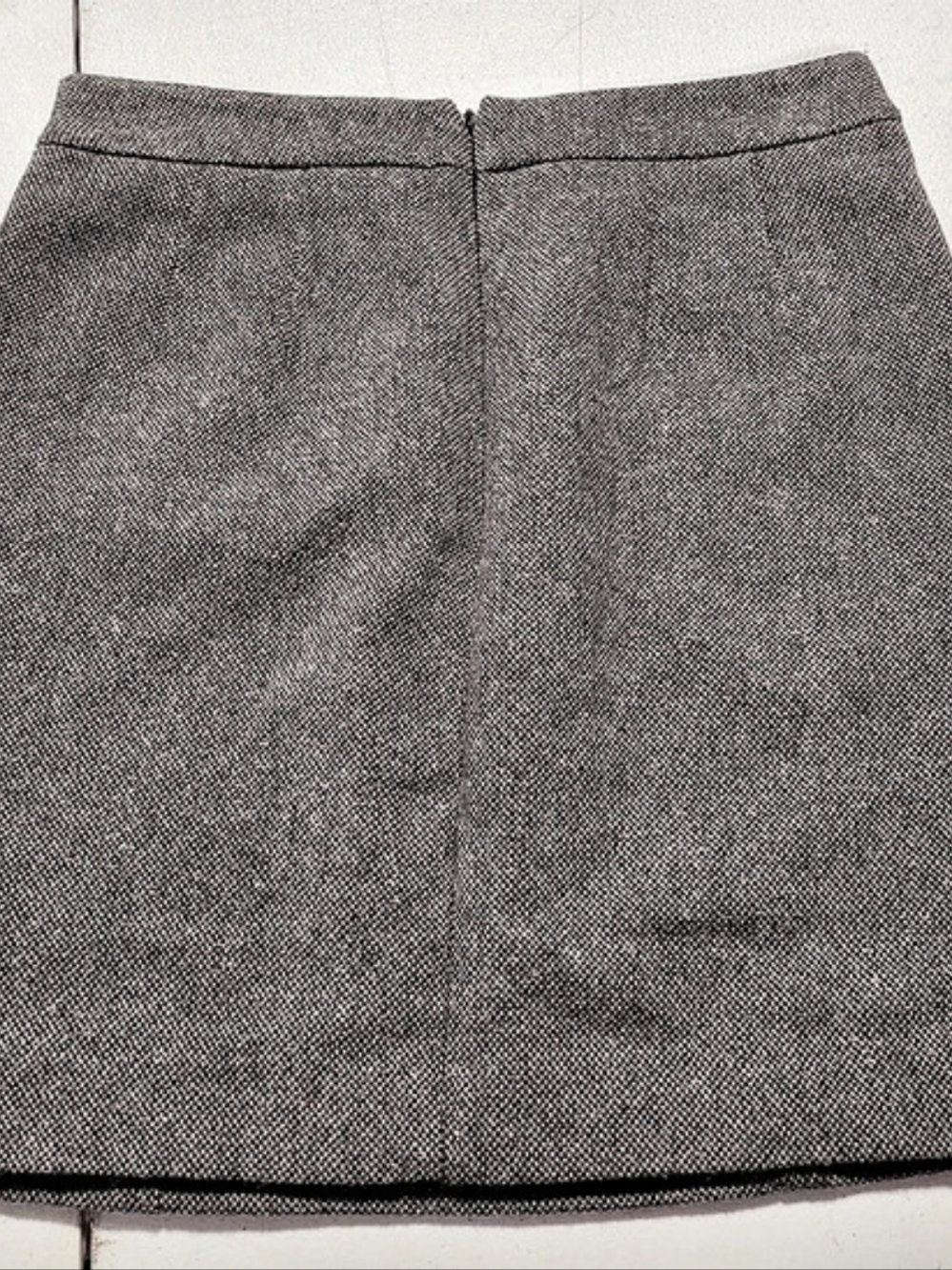 LOFT Tweed Button Tab Mini Skirt Gray Size 00 - Picture 2 of 3